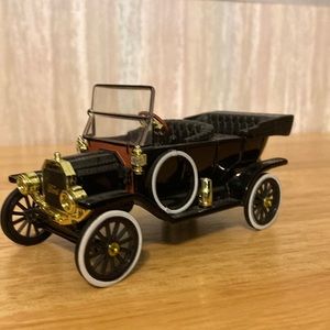 National Motor Museum Mint 1:32 Scale Ss-T5300 -1910 Ford Model T Coupe